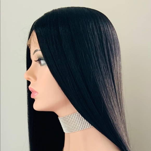 A Long Gorgeous 32” Lace Front 32” Wig that is Ideal  for 2 French Braids 🙌 - Picture 13 of 16